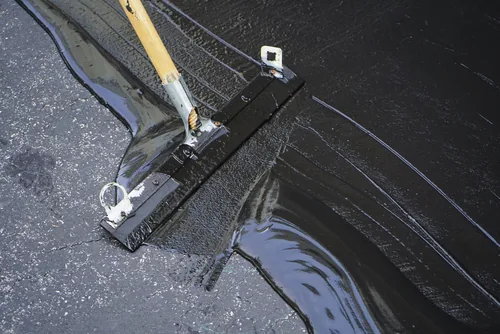 Asphalt Sealcoating