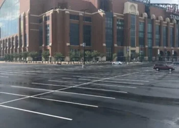 Sipes Asphalt & Concrete providing paving services